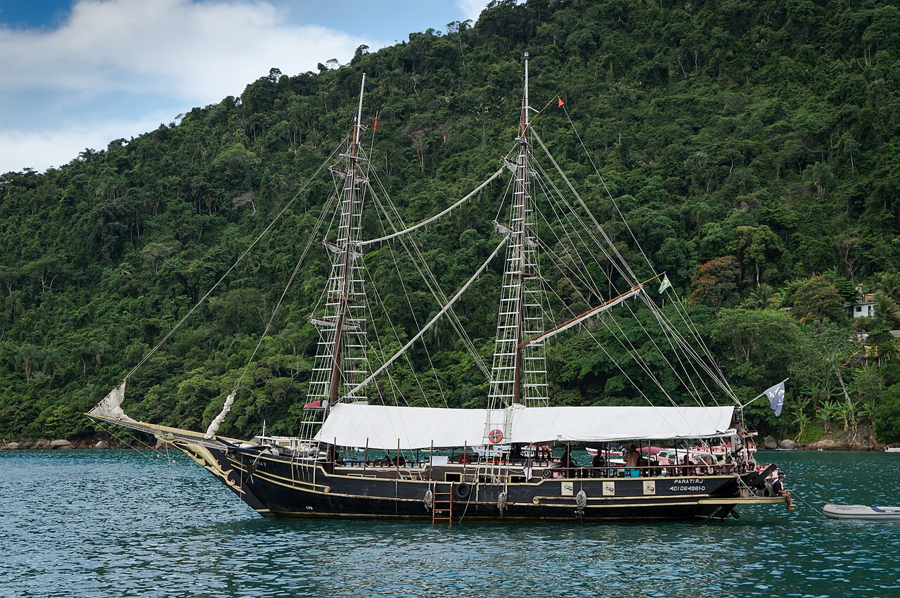 Passeio de Escuna em Paraty